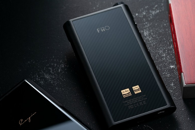 FiiO M15 